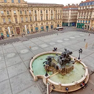 Host - De Luxe Aux Terreaux&jacuzzi Appartement